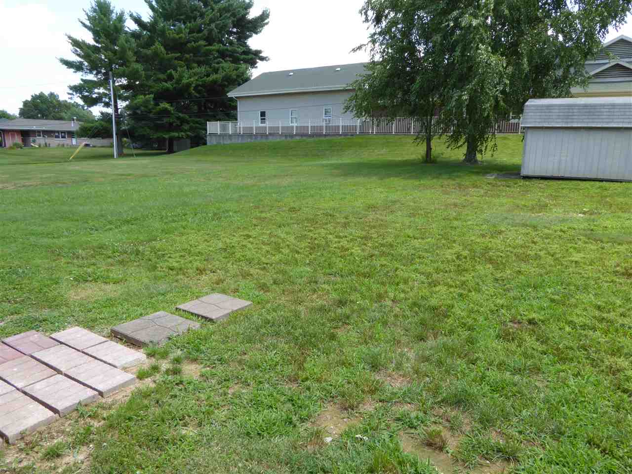 2614 Howard Dr, Jasper, IN 47546 photo 17