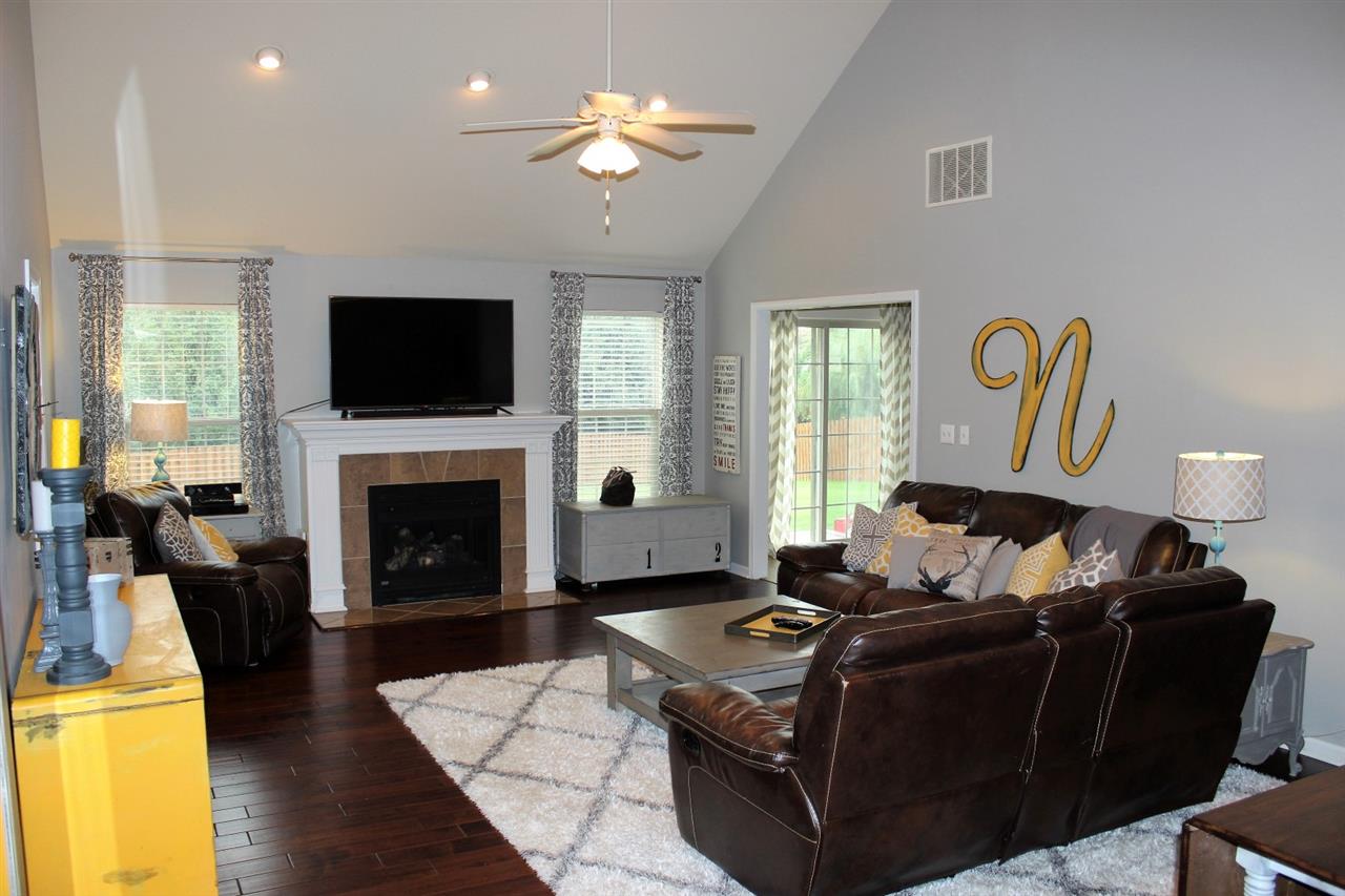 2920 Jace Ln, Newburgh, IN 47630 photo 5