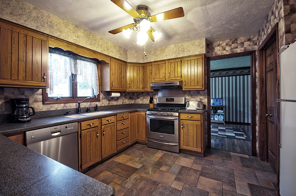 51633 Shaker Ln, Granger, IN 46530 photo 5