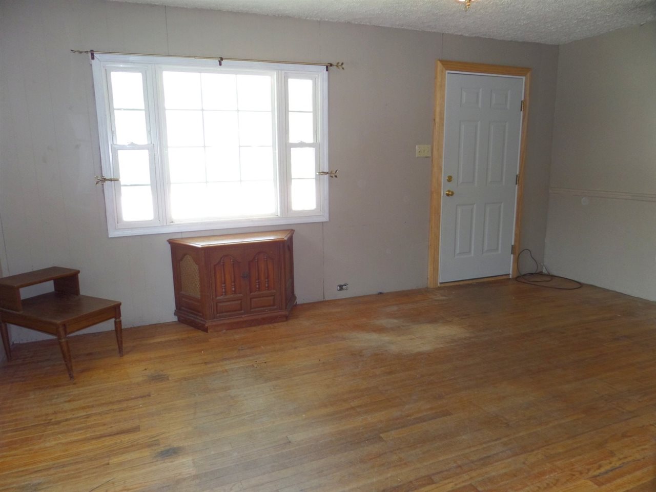701 T St, Bedford, IN 47421 photo 3