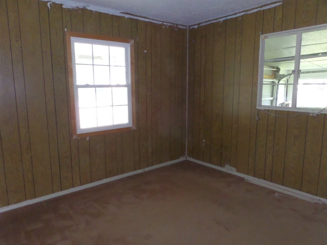 701 T St, Bedford, IN 47421 photo 9