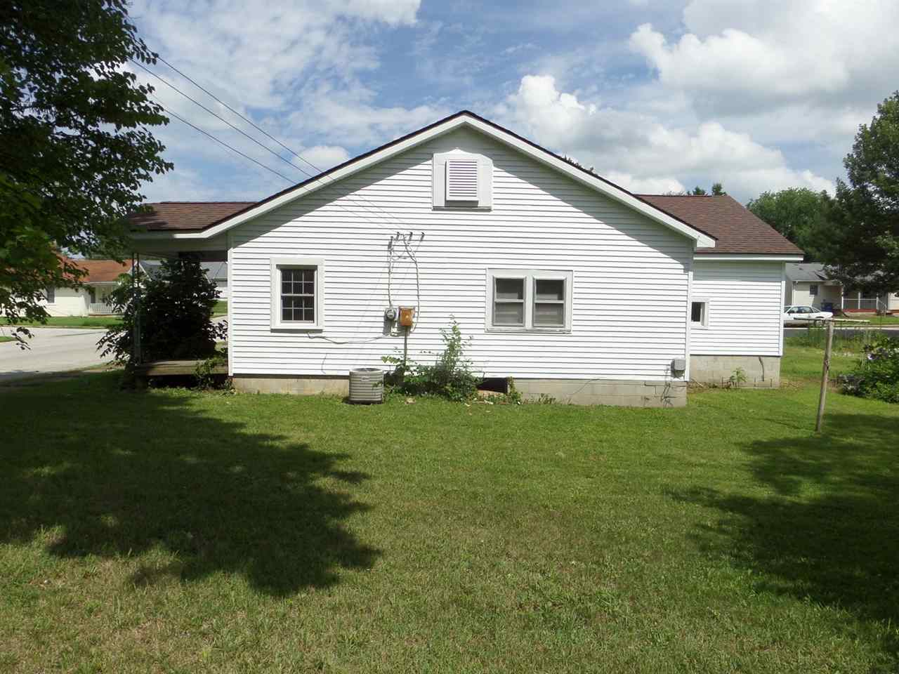 701 T St, Bedford, IN 47421 photo 15