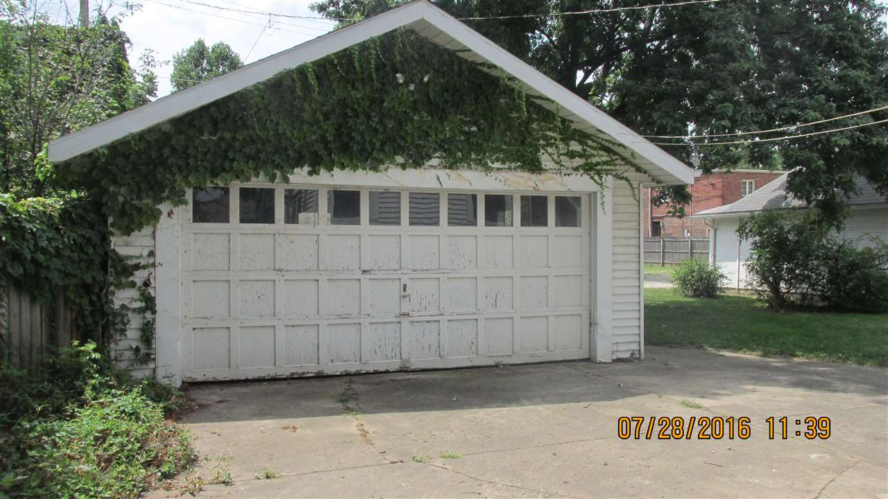 1405 W North St, Muncie, IN 47303 photo 2