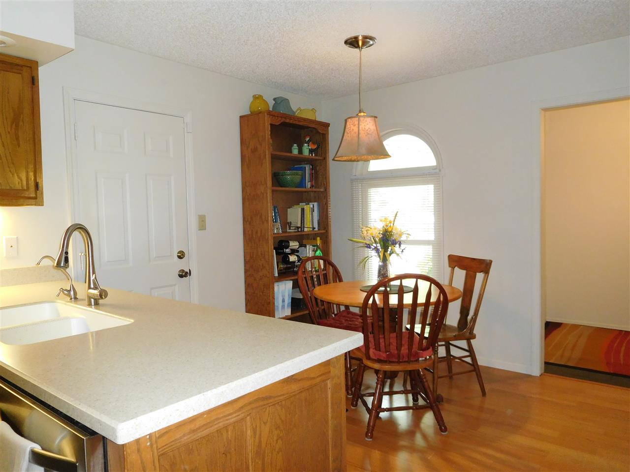 3907 S Laurel Ct, Bloomington, IN 47401 photo 7