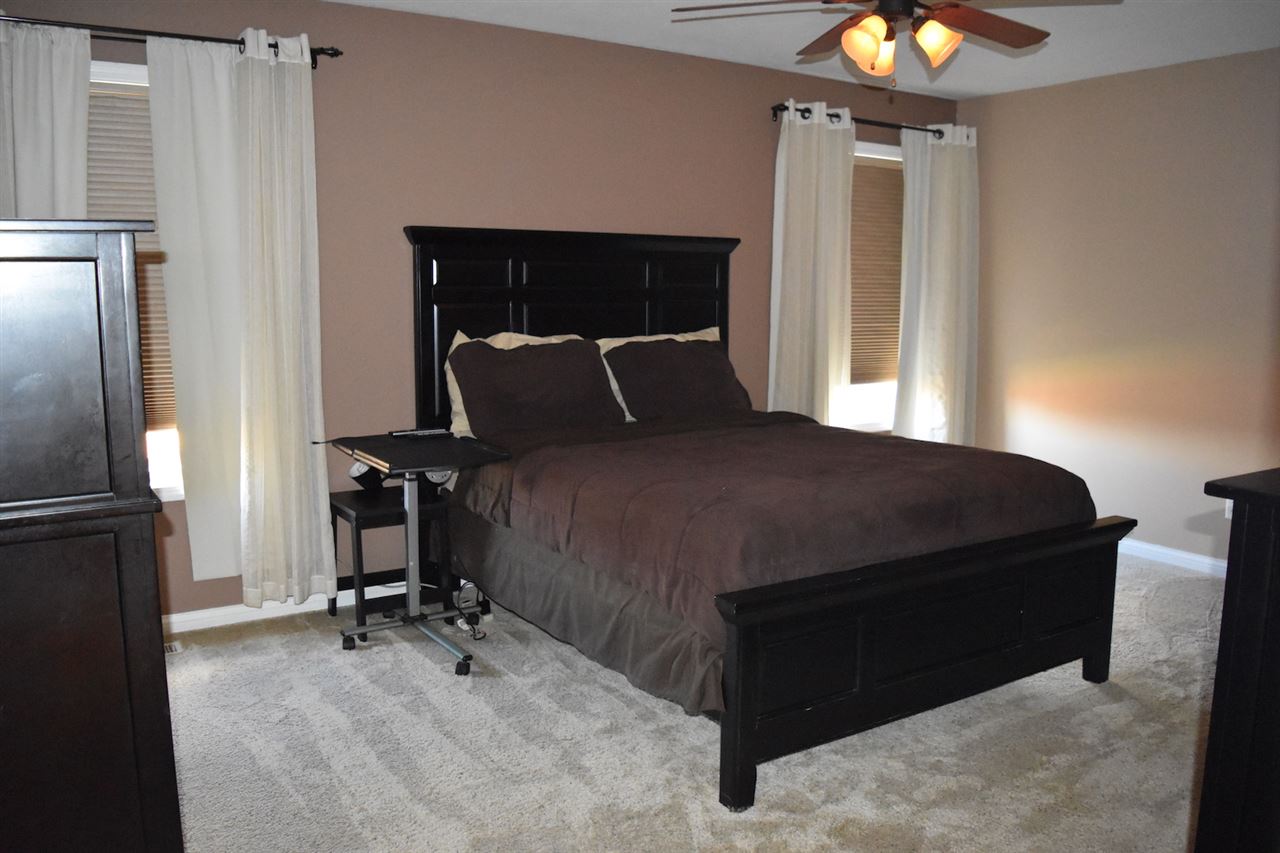 2617 Aruba Ct, Evansville, IN 47725 photo 8