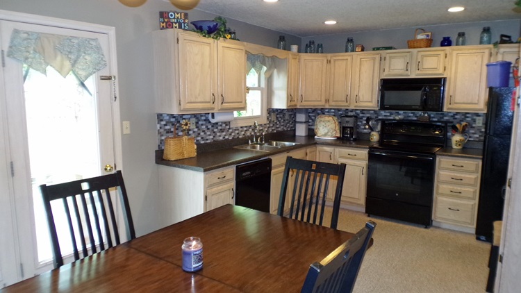 2214 Jerry St, Vincennes, IN 47591 photo 5