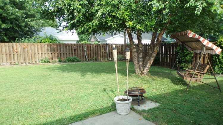 2214 Jerry St, Vincennes, IN 47591 photo 11