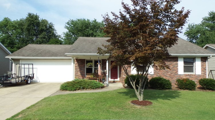 2214 Jerry St, Vincennes, IN 47591 photo 1