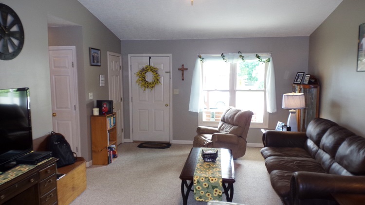 2214 Jerry St, Vincennes, IN 47591 photo 6