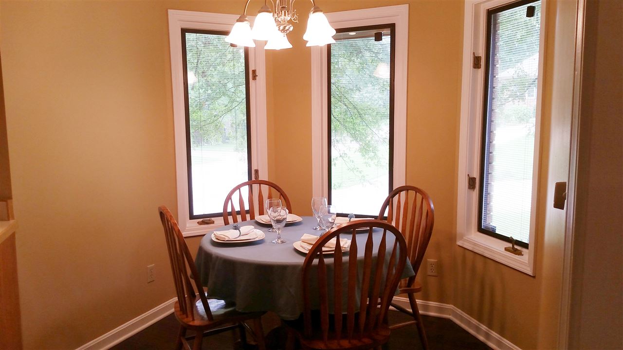 6545 Green Hill Dr, Evansville, IN 47711 photo 16