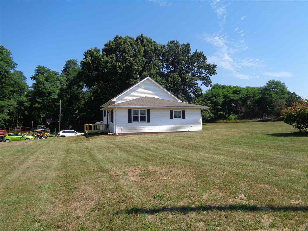 5735 E Highway 20, Lagrange, IN 46761 photo 1