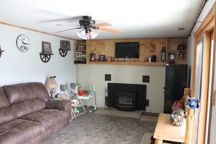 15609 Minnich Rd, Hoagland, IN 46745 photo 9