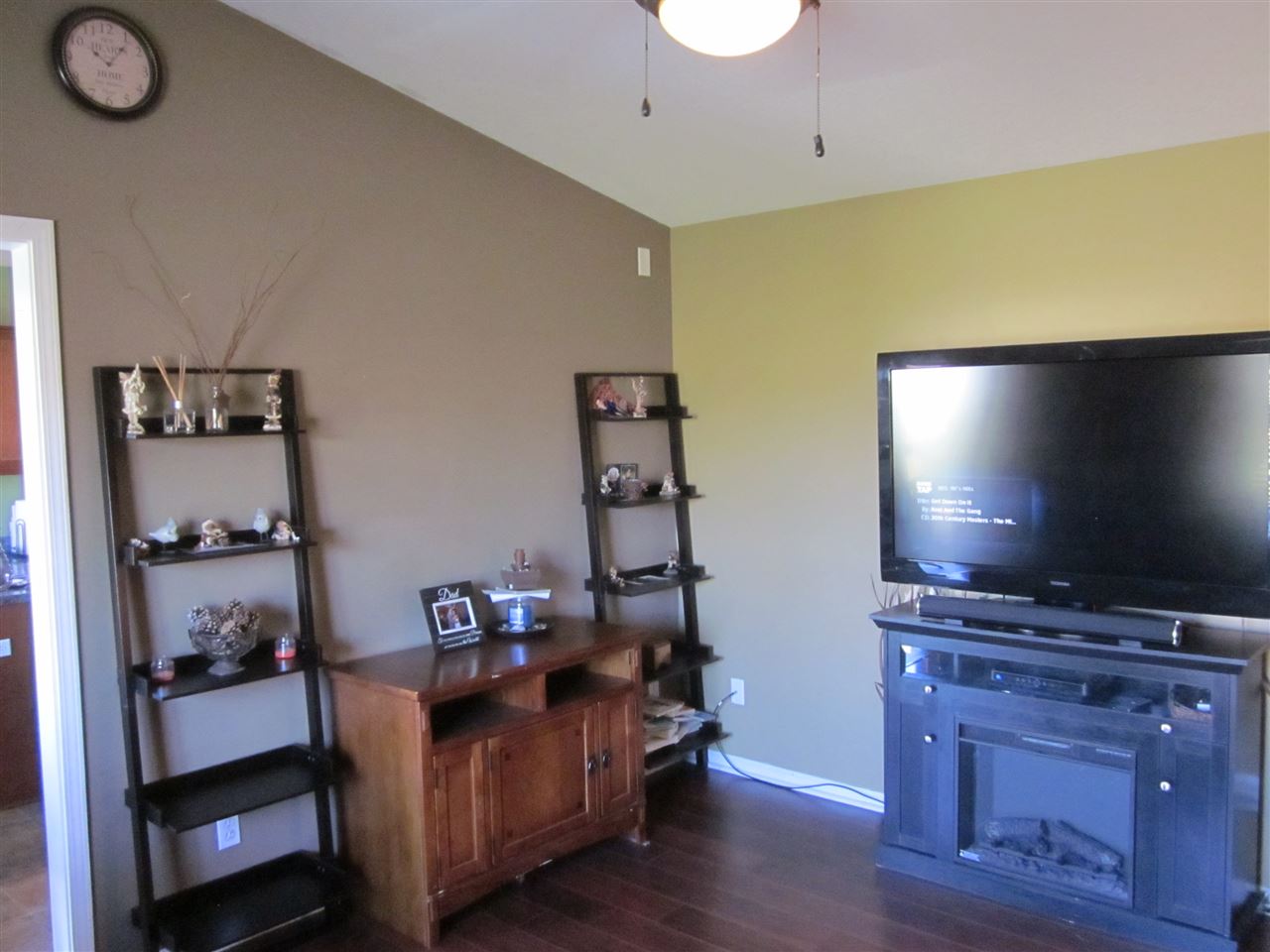 229 Broadmore Cir, Angola, IN 46703 photo 8