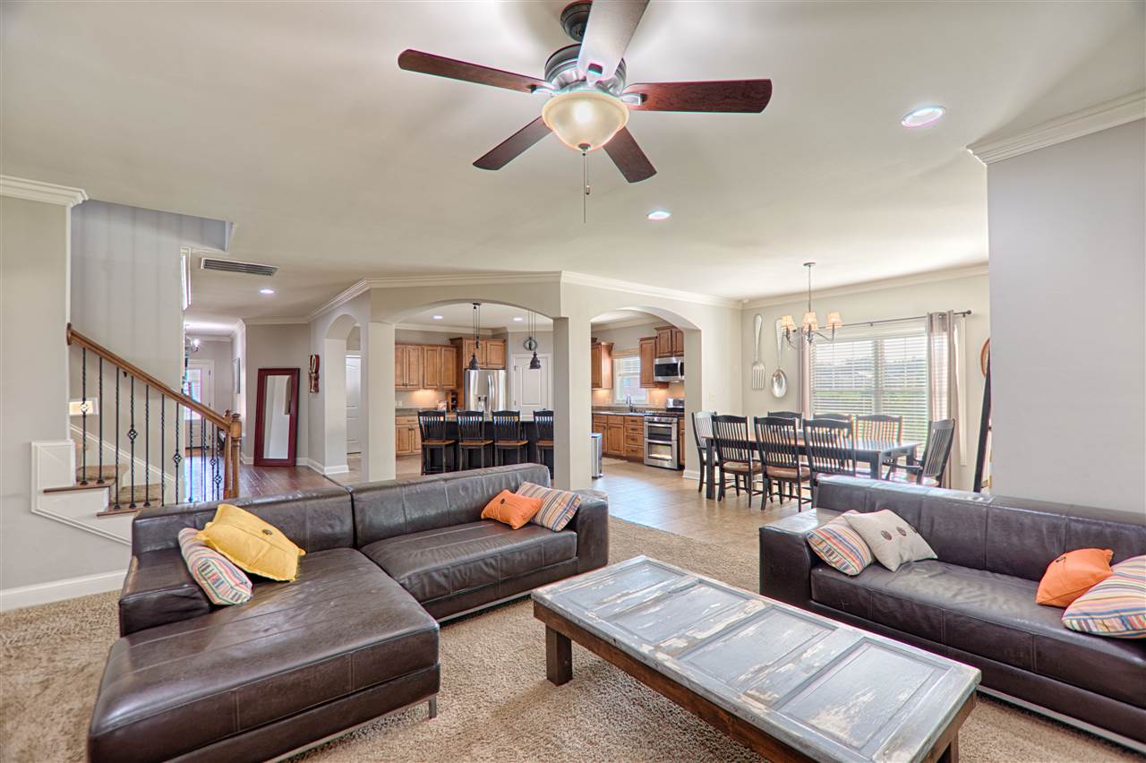4655 Fieldcrest Place Cir, Newburgh, IN 47630 photo 6