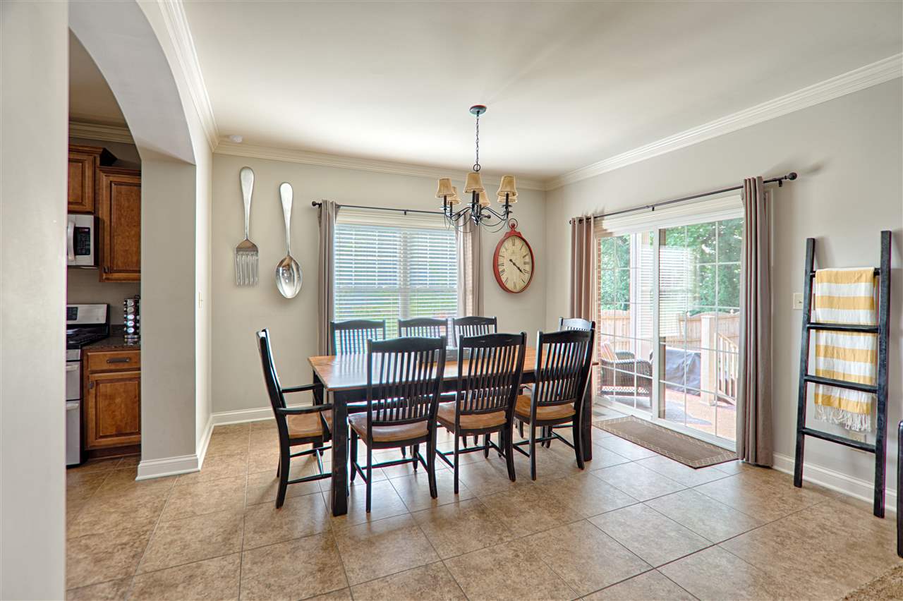 4655 Fieldcrest Place Cir, Newburgh, IN 47630 photo 14