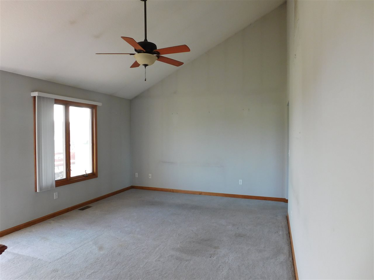7 Chrysler Ave, Wabash, IN 46992 photo 4