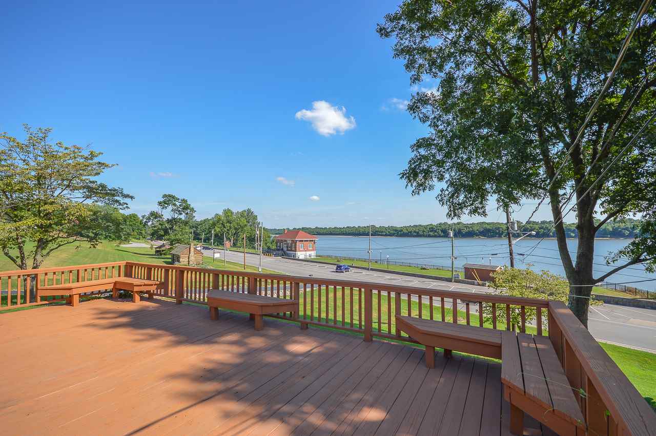 422 French Island Trl, Newburgh, IN 47630 photo 3