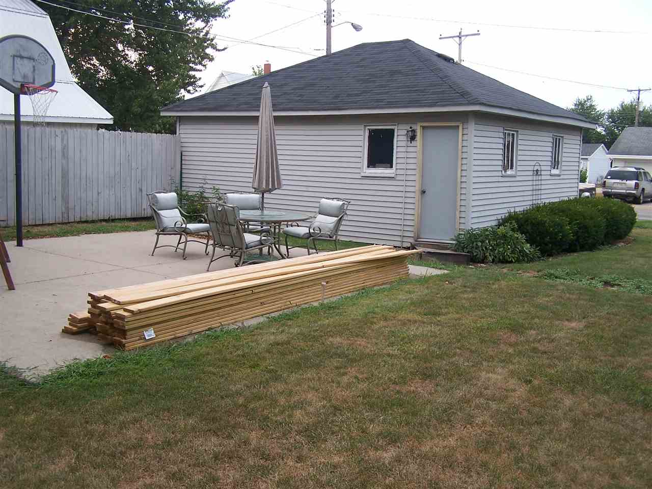 185 E Jackson St, Monroe, IN 46772 photo 5
