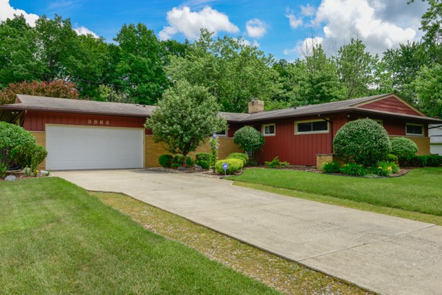 3862 Greendale Dr, Fort Wayne, IN 46815 photo 9