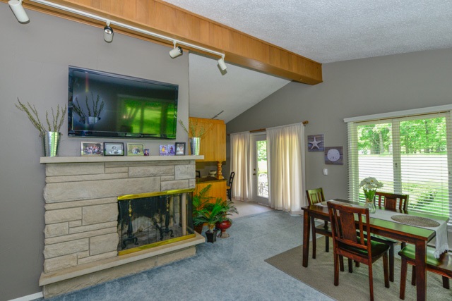 3862 Greendale Dr, Fort Wayne, IN 46815 photo 14