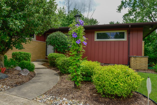 3862 Greendale Dr, Fort Wayne, IN 46815 photo 8