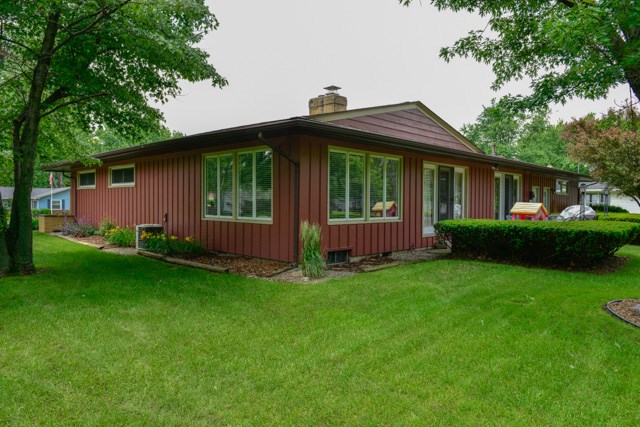 3862 Greendale Dr, Fort Wayne, IN 46815 photo 5