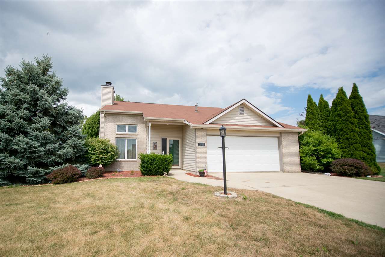 7925 D Andre Dr-92, Fort Wayne, IN 46818 photo 3