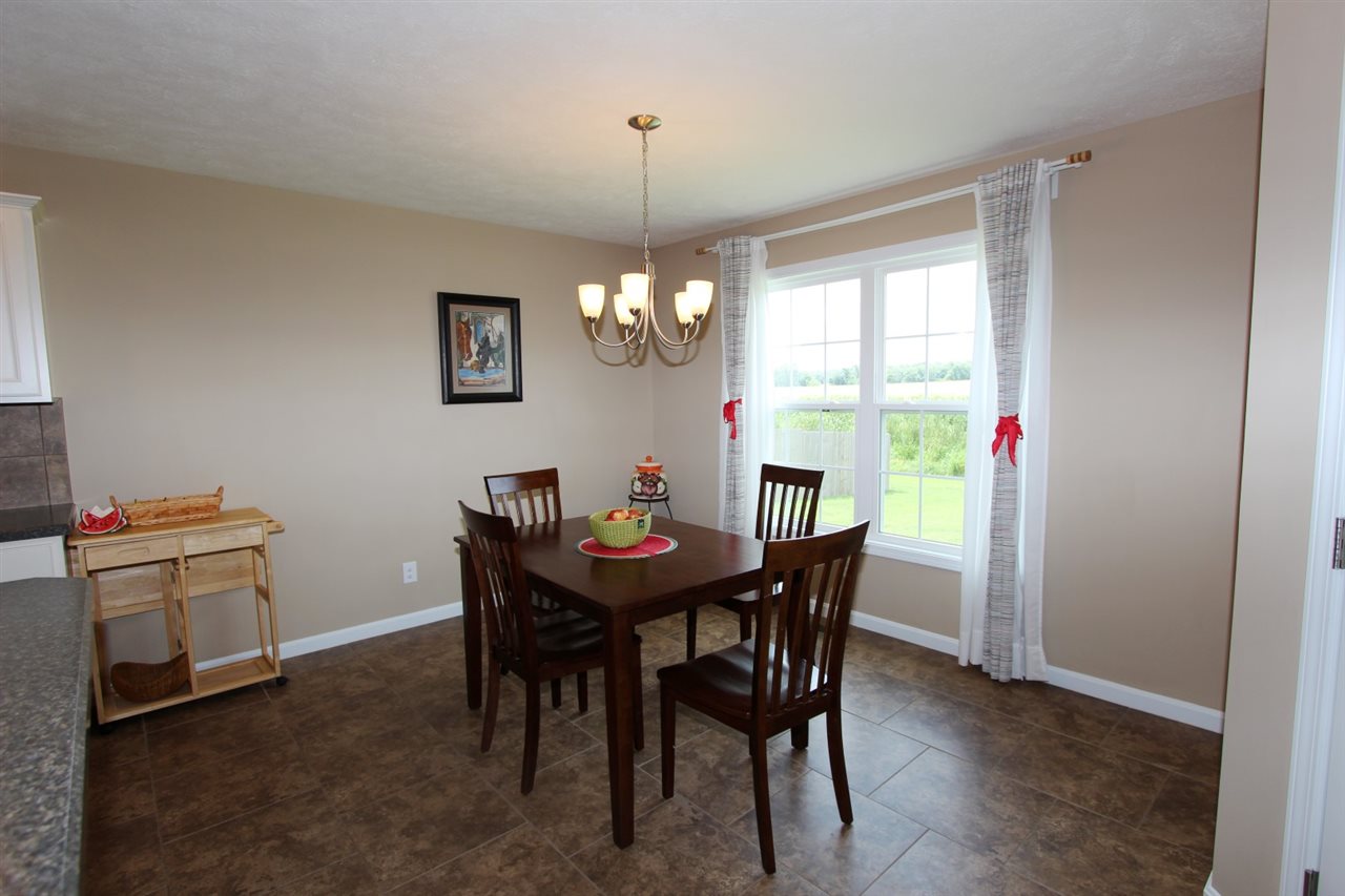 13314 Prairie Dr, Evansville, IN 47725 photo 10