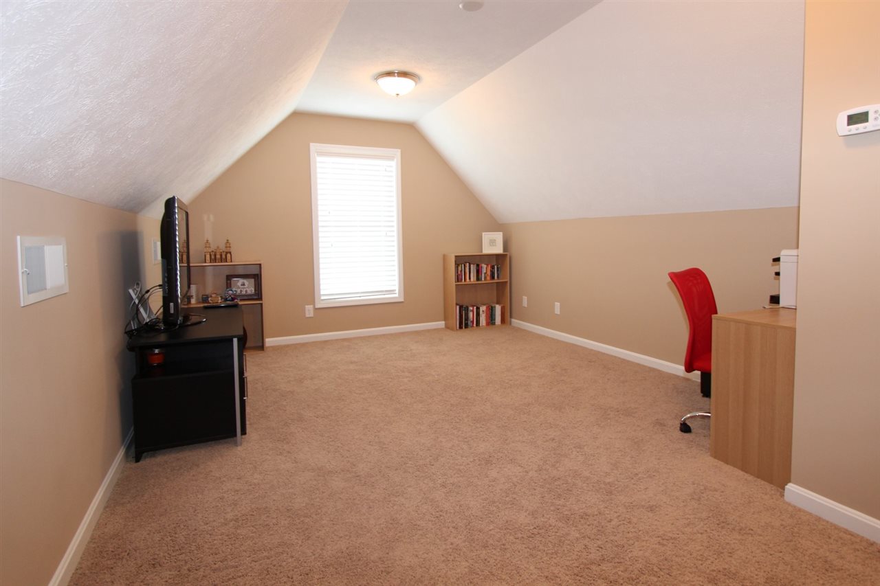 13314 Prairie Dr, Evansville, IN 47725 photo 5