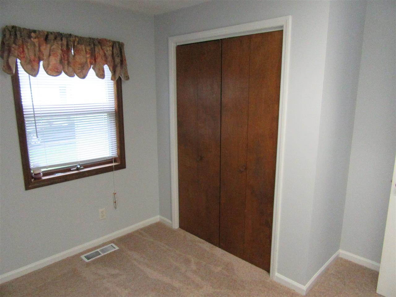 155 E Sparks St, Markle, IN 46770 photo 21