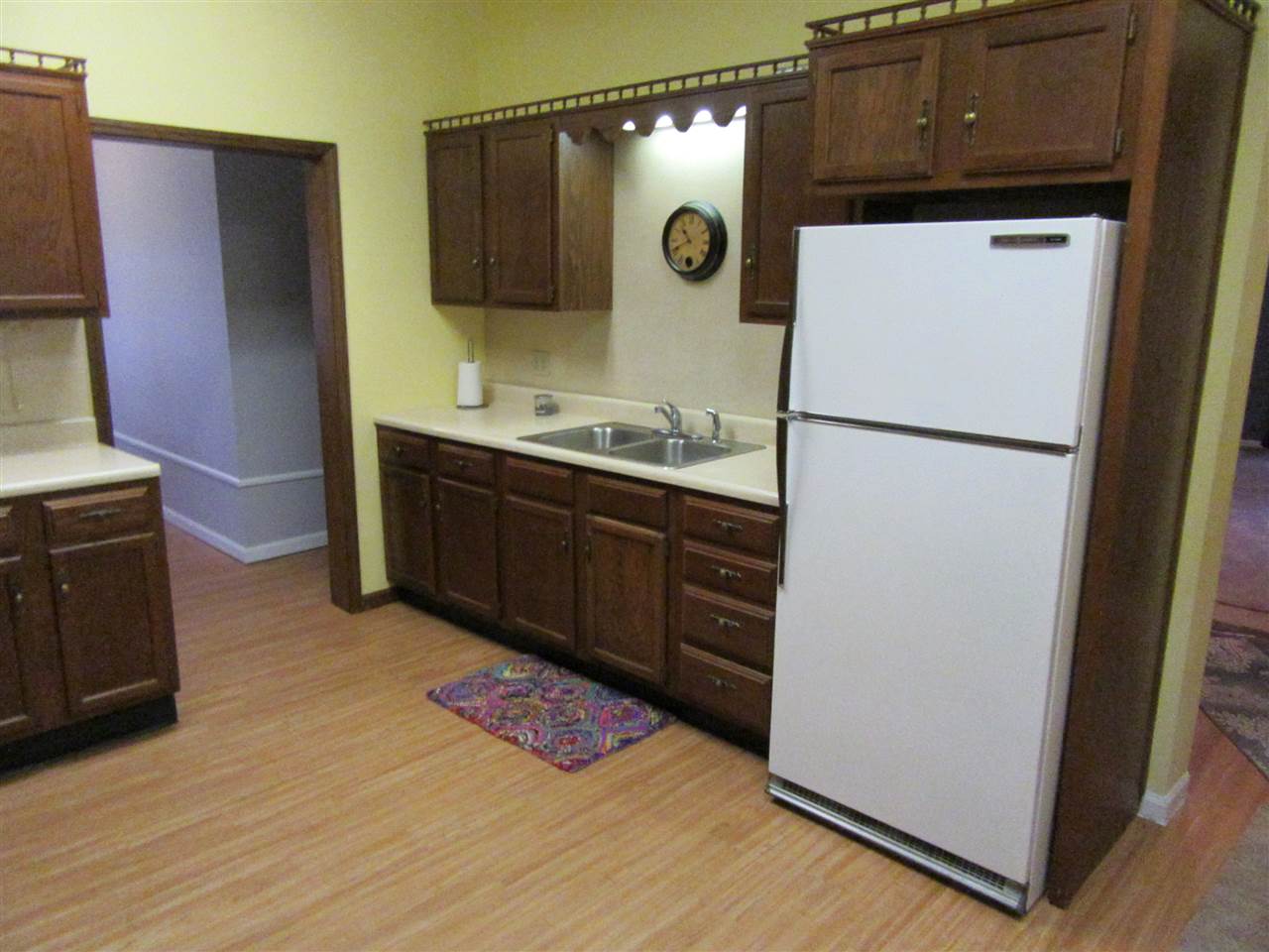 155 E Sparks St, Markle, IN 46770 photo 13