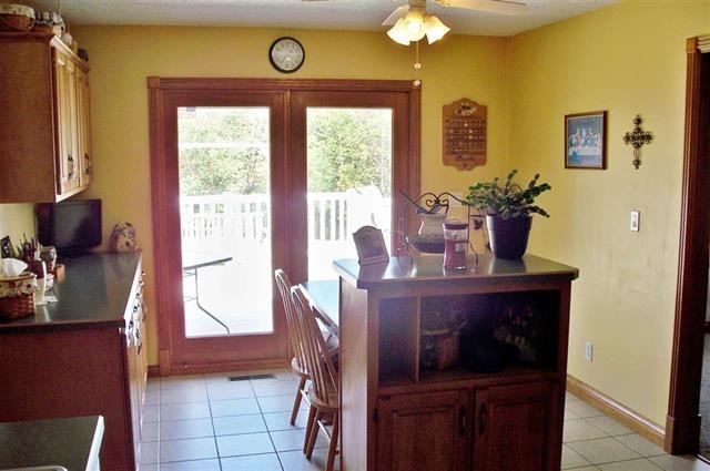 589 E 300 N, Jasper, IN 47546 photo 3