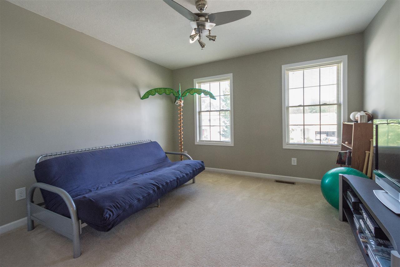 4614 E Donington Dr, Bloomington, IN 47401 photo 18