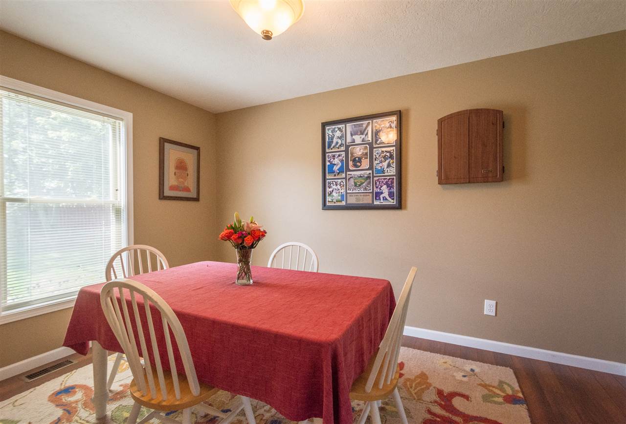 4614 E Donington Dr, Bloomington, IN 47401 photo 4