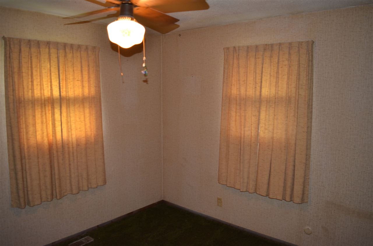 7110 E Piccadilly Rd, Muncie, IN 47303 photo 11