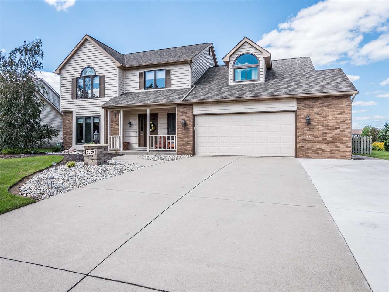 9029 Bradenton Rd, Fort Wayne, IN 46835 photo 1