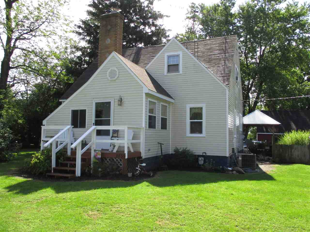 8695 Burrows Rd, Burrows, IN 46916 photo 2