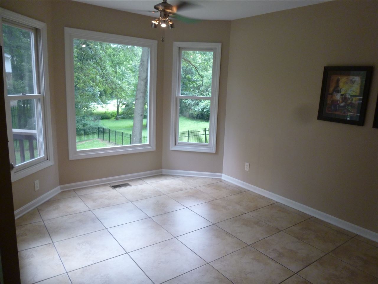 211 Nunning Rd, Evansville, IN 47712 photo 8