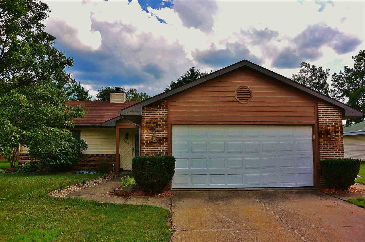 5918 Sundance Dr, Fort Wayne, IN 46825 photo 1