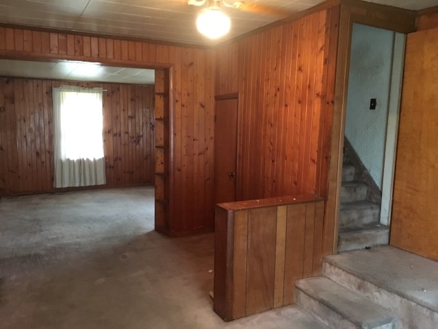 225 N Maple St, Lagrange, IN 46761 photo 5