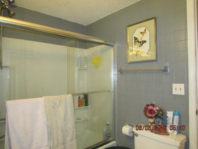 2225 Culverson Ave, Evansville, IN 47715 photo 9