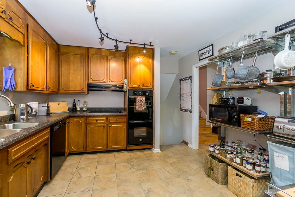 4205 E Penn Ct, Bloomington, IN 47408 photo 8
