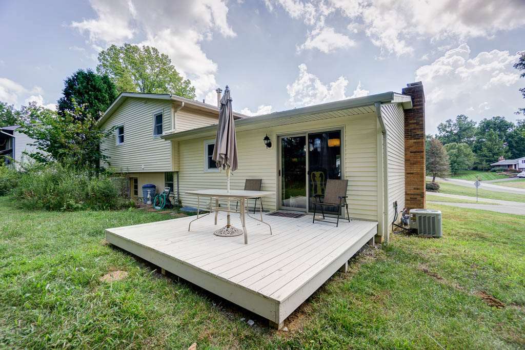 4205 E Penn Ct, Bloomington, IN 47408 photo 24