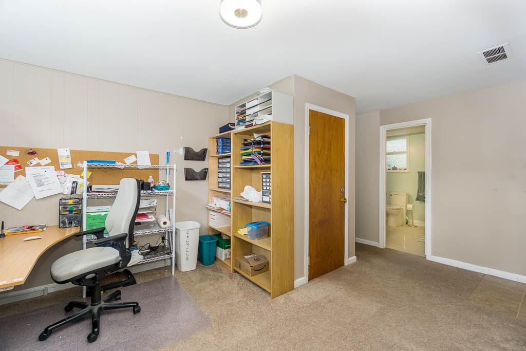 4205 E Penn Ct, Bloomington, IN 47408 photo 16