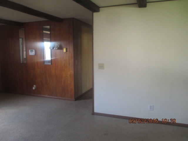 1306 W 5th St, Marion, IN 46953 photo 7