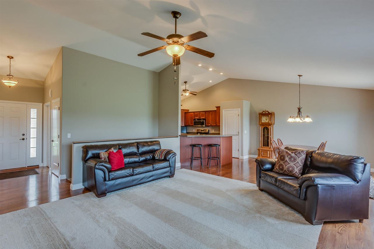 51264 Elm Rd, Granger, IN 46530 photo 6