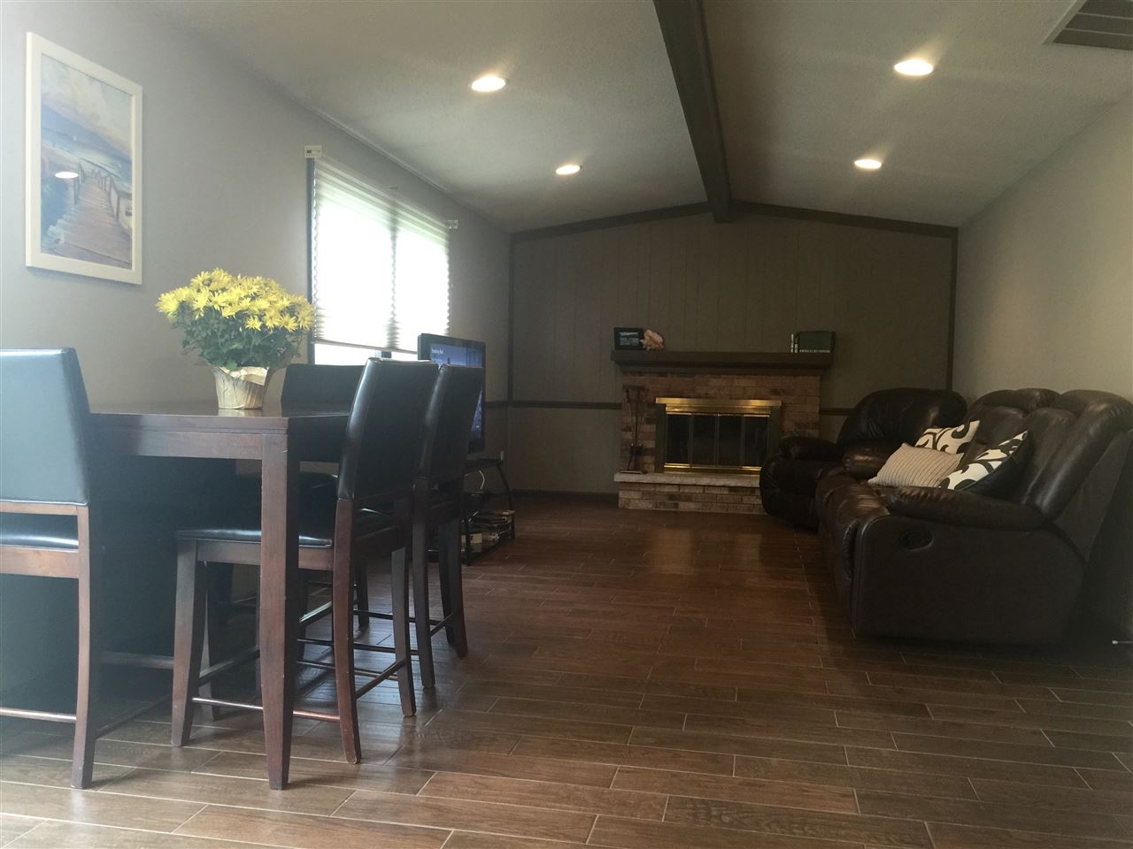 9121 Dawnsford Dr, Fort Wayne, IN 46804 photo 3