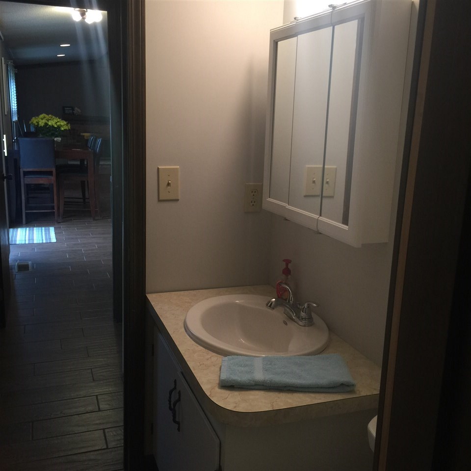 9121 Dawnsford Dr, Fort Wayne, IN 46804 photo 8