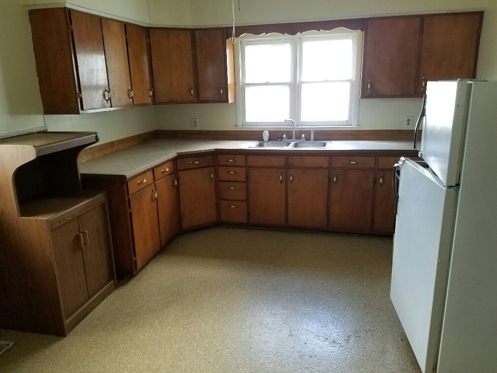 127 S Washington St, Windfall, IN 46076 photo 9