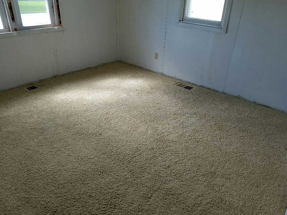 127 S Washington St, Windfall, IN 46076 photo 6